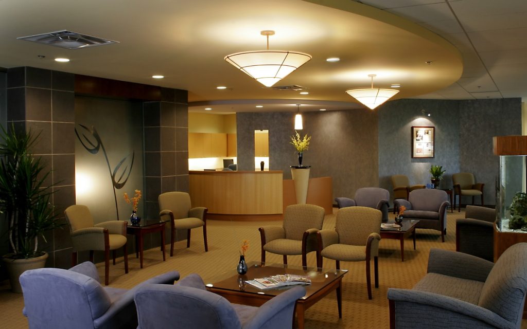 St. Louis Cosmetic Surgery's spacious and modern designed lobby.